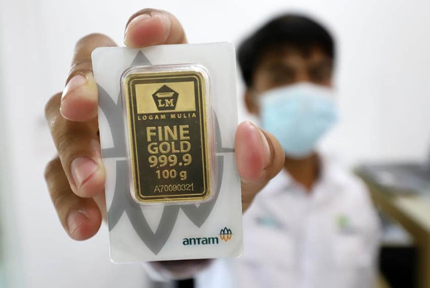 Harga Emas Jatuh Jelang Akhir Pekan, Hari Ini Melemah Rp17.000/Gram