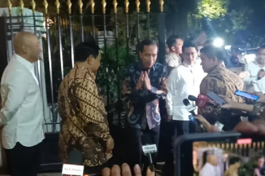 Bertemu selama 2 Jam, Prabowo dan Jokowi Bicara Empat Mata